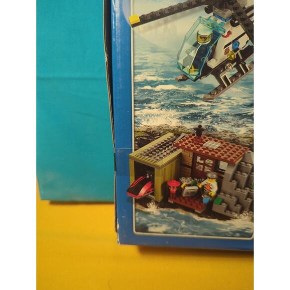 60131 CROOKS ISLAND lego city town SEALED legos set police HELICOPTER - Picture 6 of 12